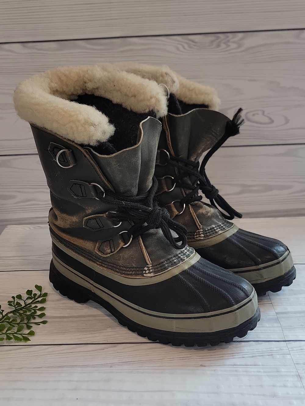 Sorel Caribou Winter Boots - Weathered Stone Colorway Womens Size 9.5/10